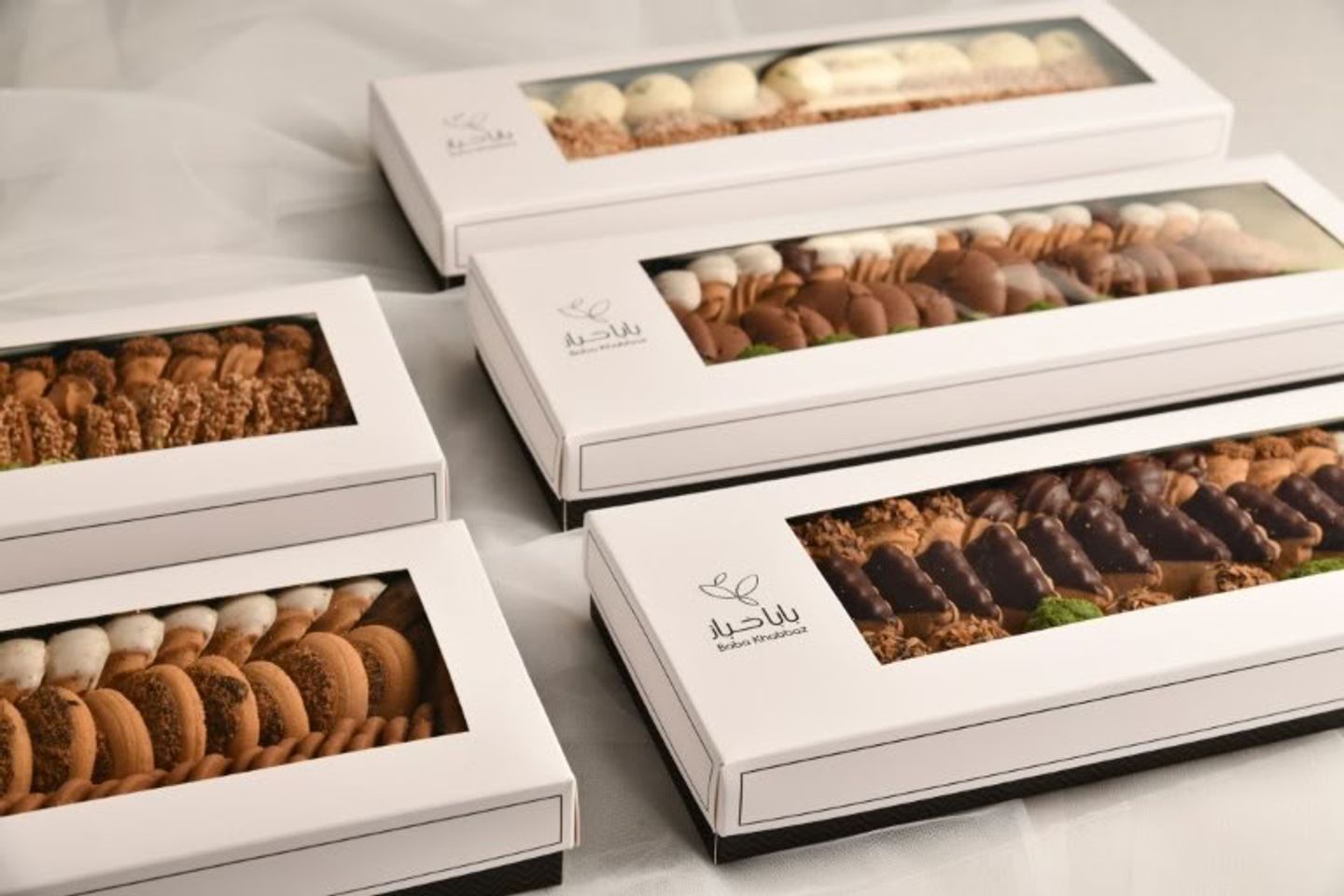 Mixed Petit Four With Barazeq And Quriba