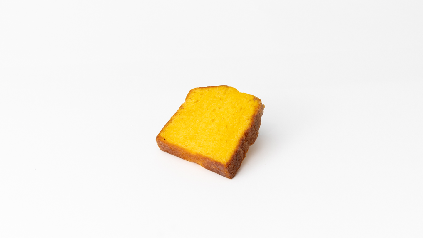 Saffron English Cake Pc