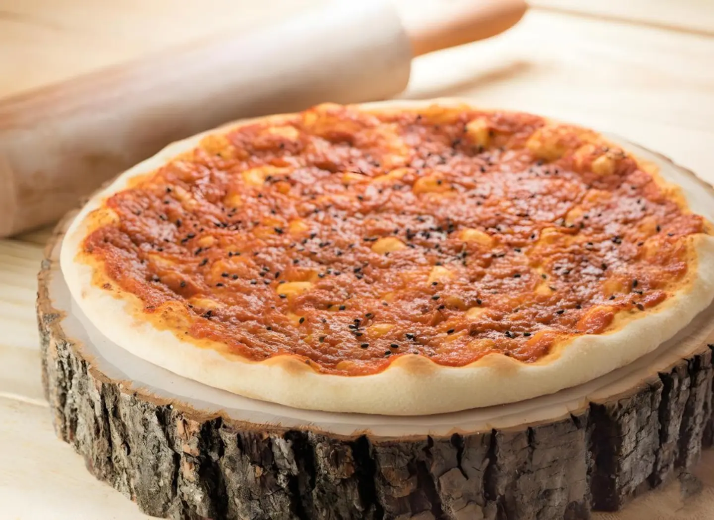 منقوشة محمرة