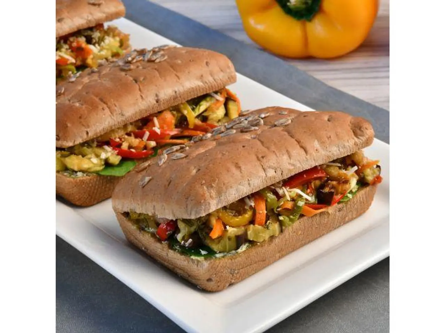 ساندوتش خضار مشوي