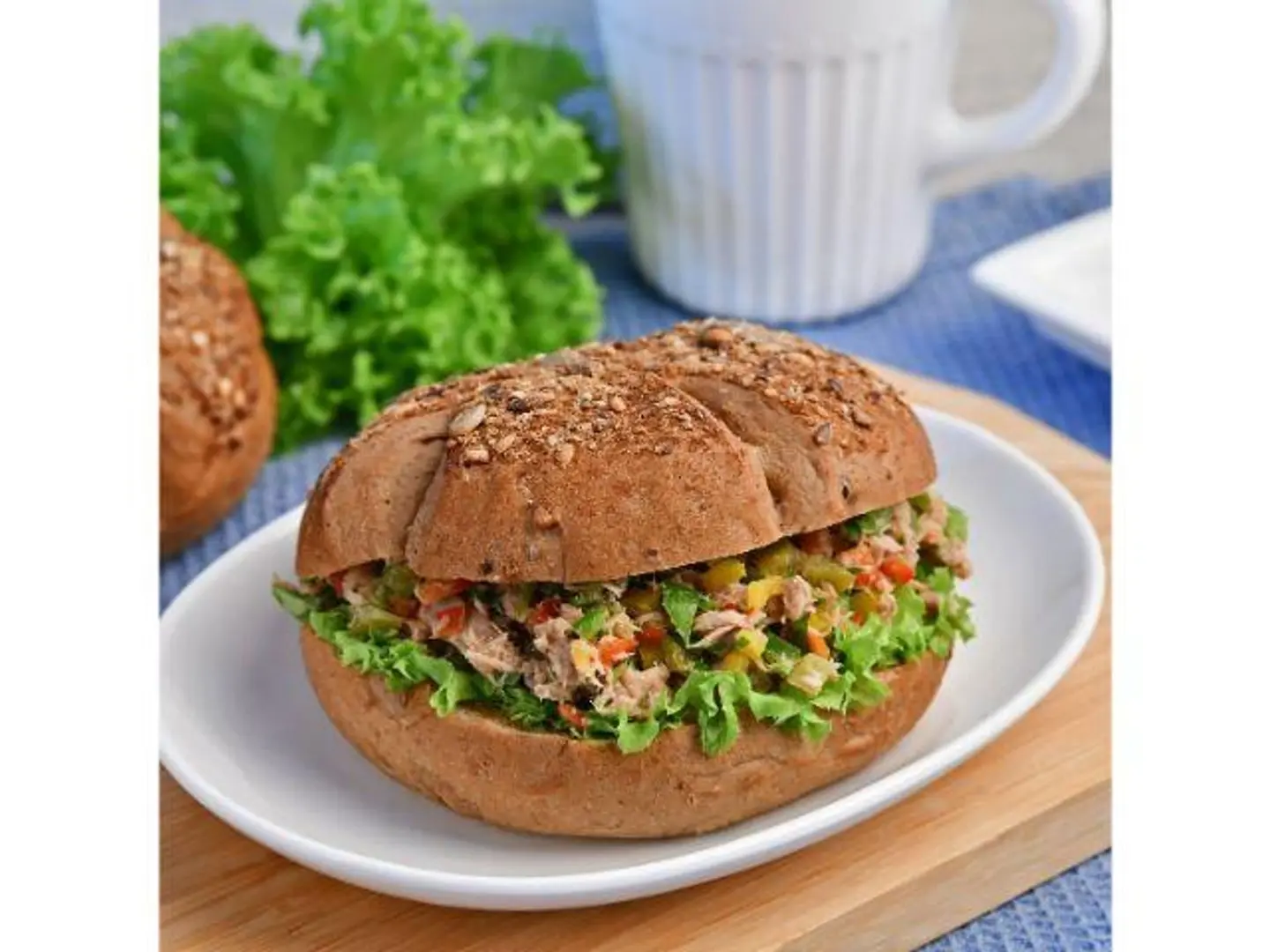 ساندوتش تونة