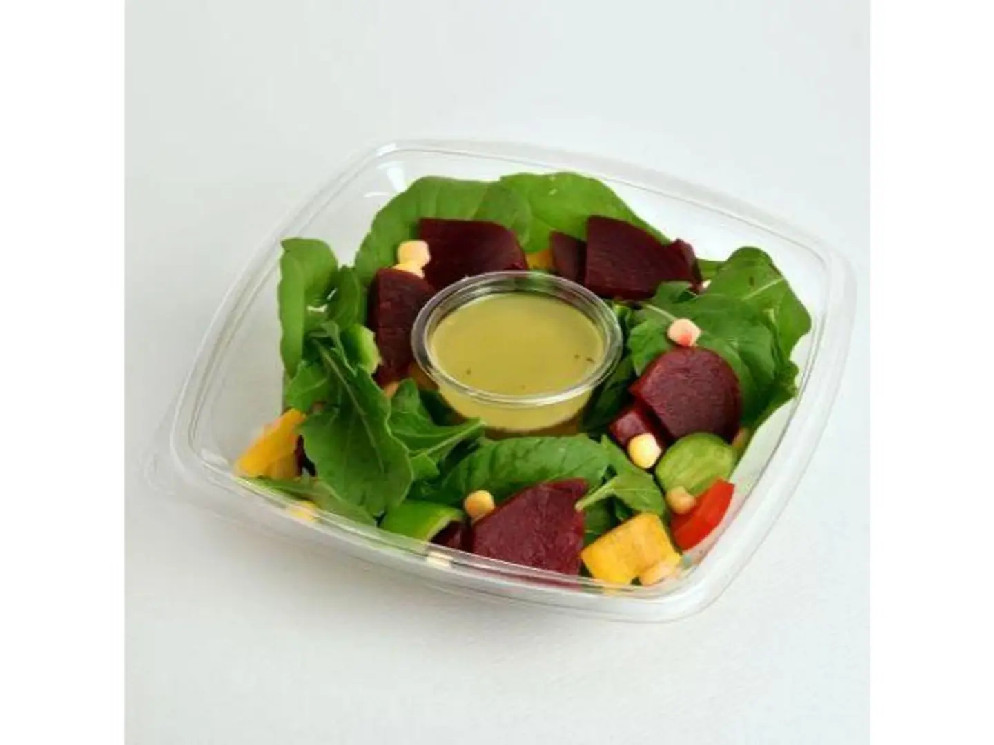 سلطة الشمندر والذرة