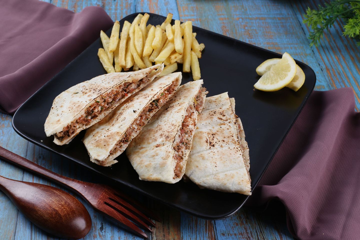 عرايس لحم بالجبن