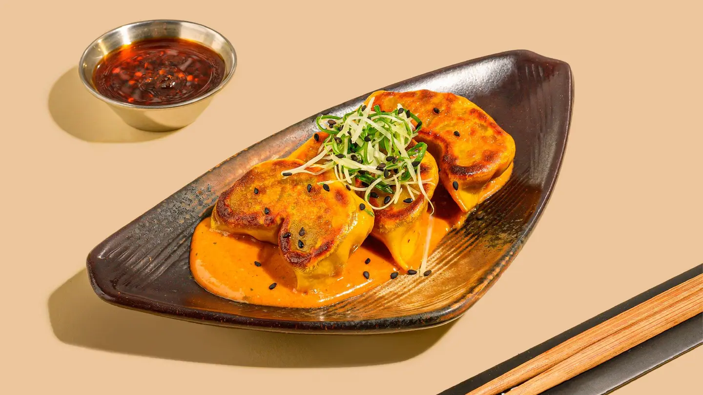 Thai Chicken Gyoza (3 P Cs)