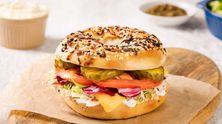 بيغل دجاج مشوي
