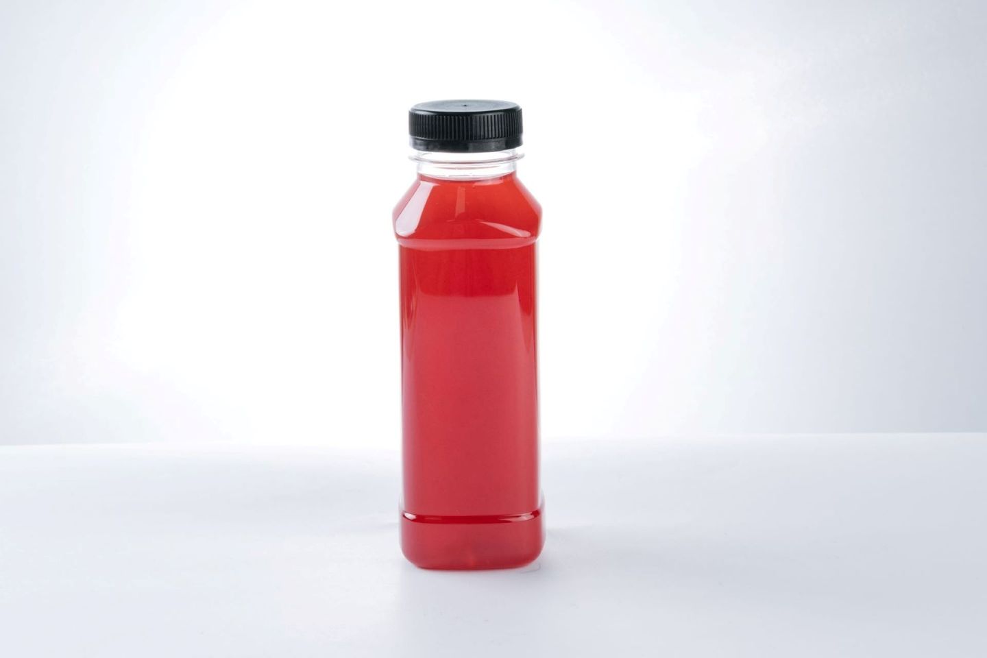 Hibiscus Cinnamon Tea Cooler