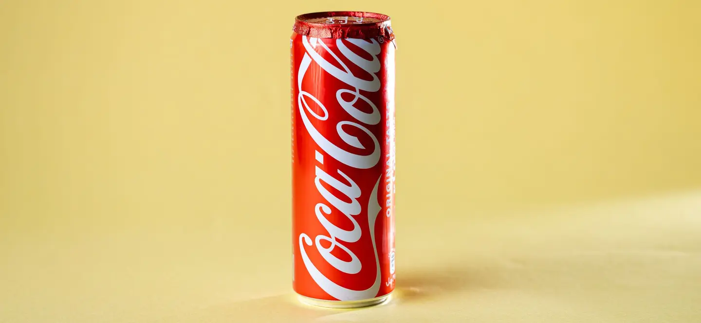الكولا