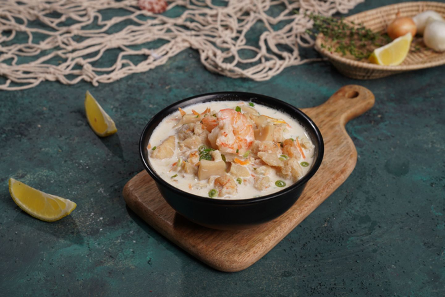 شوربة ثمار البحر