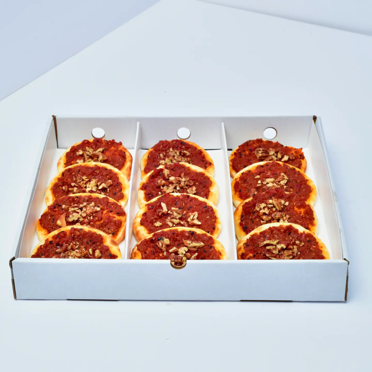 Box Mini Muhamara Pecan Nuts1