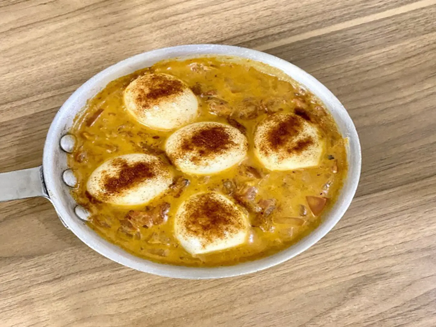 Signature Eggs
