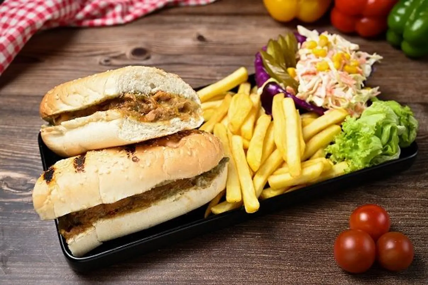 فاهيتا دجاح ساندوتش