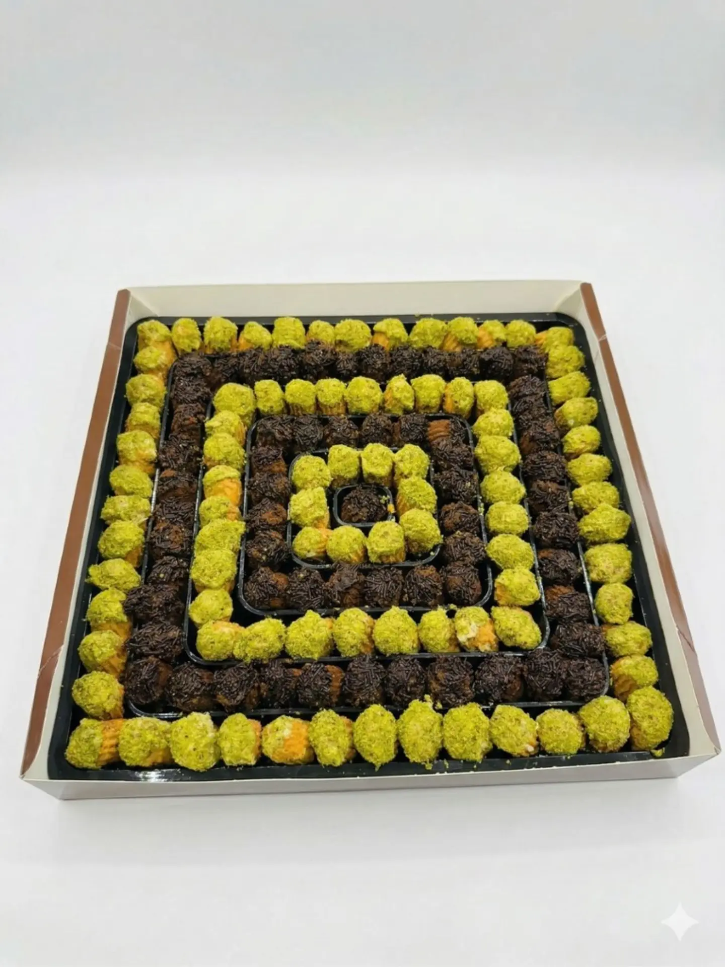 Sweet Crispy Square Petit Fours