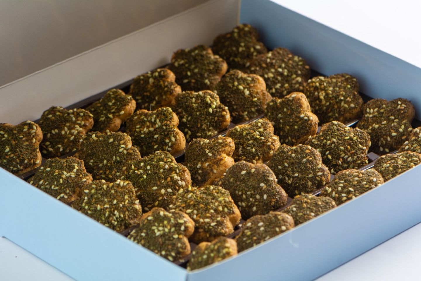 Petit Four Salted Stars With Thyme