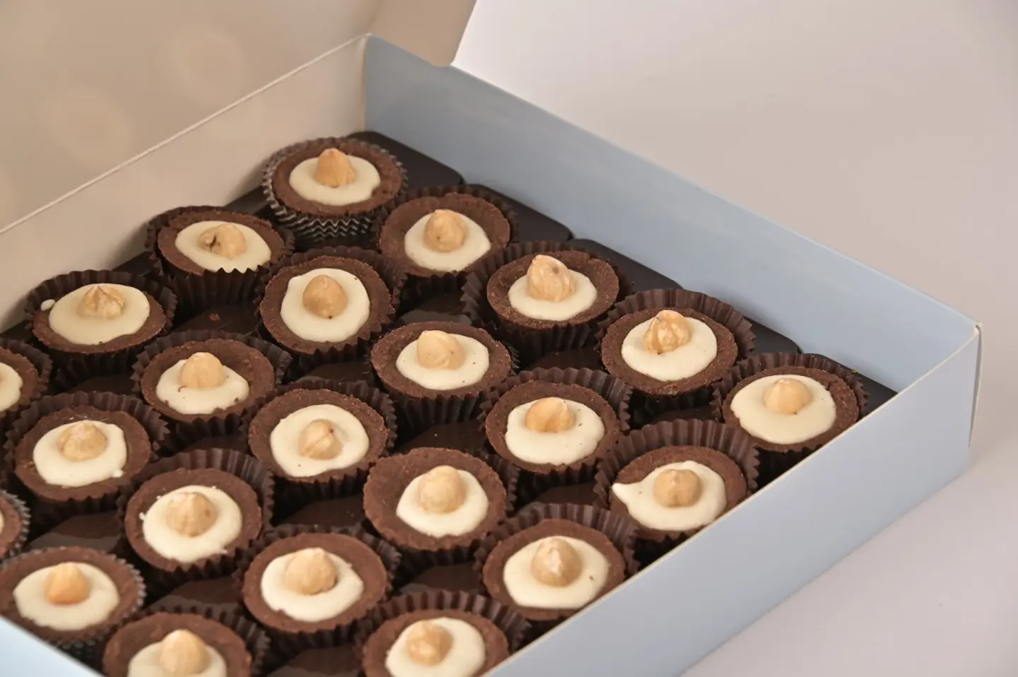 كونفتيور جوز الهند