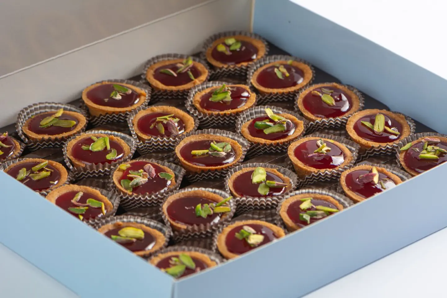 كونفتيور مربى