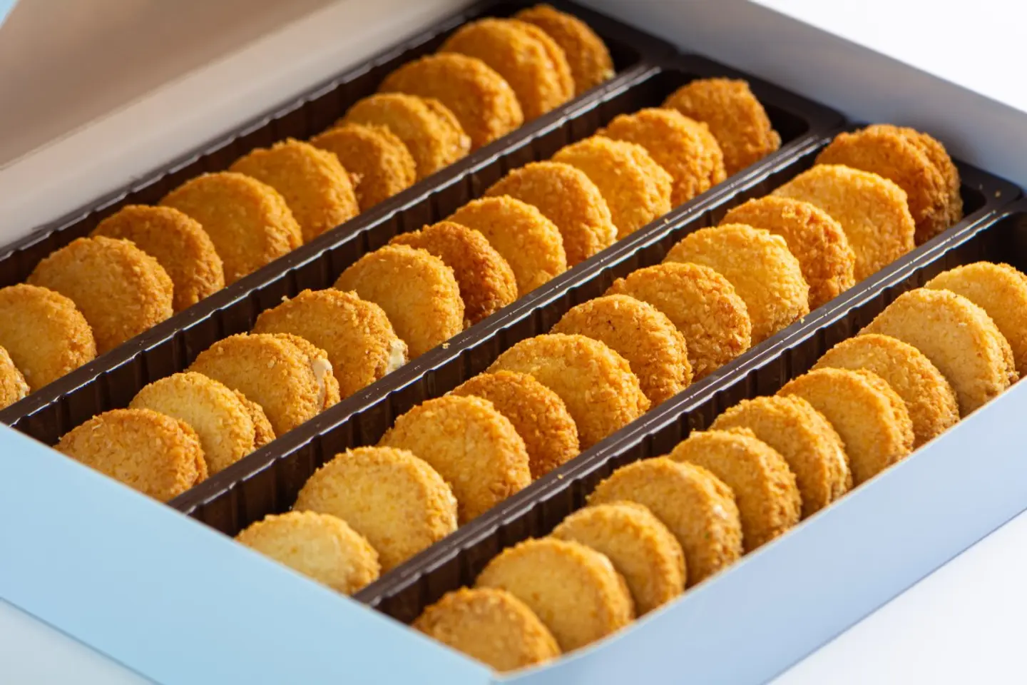 Sable Petit Four Vanilla With Coconut