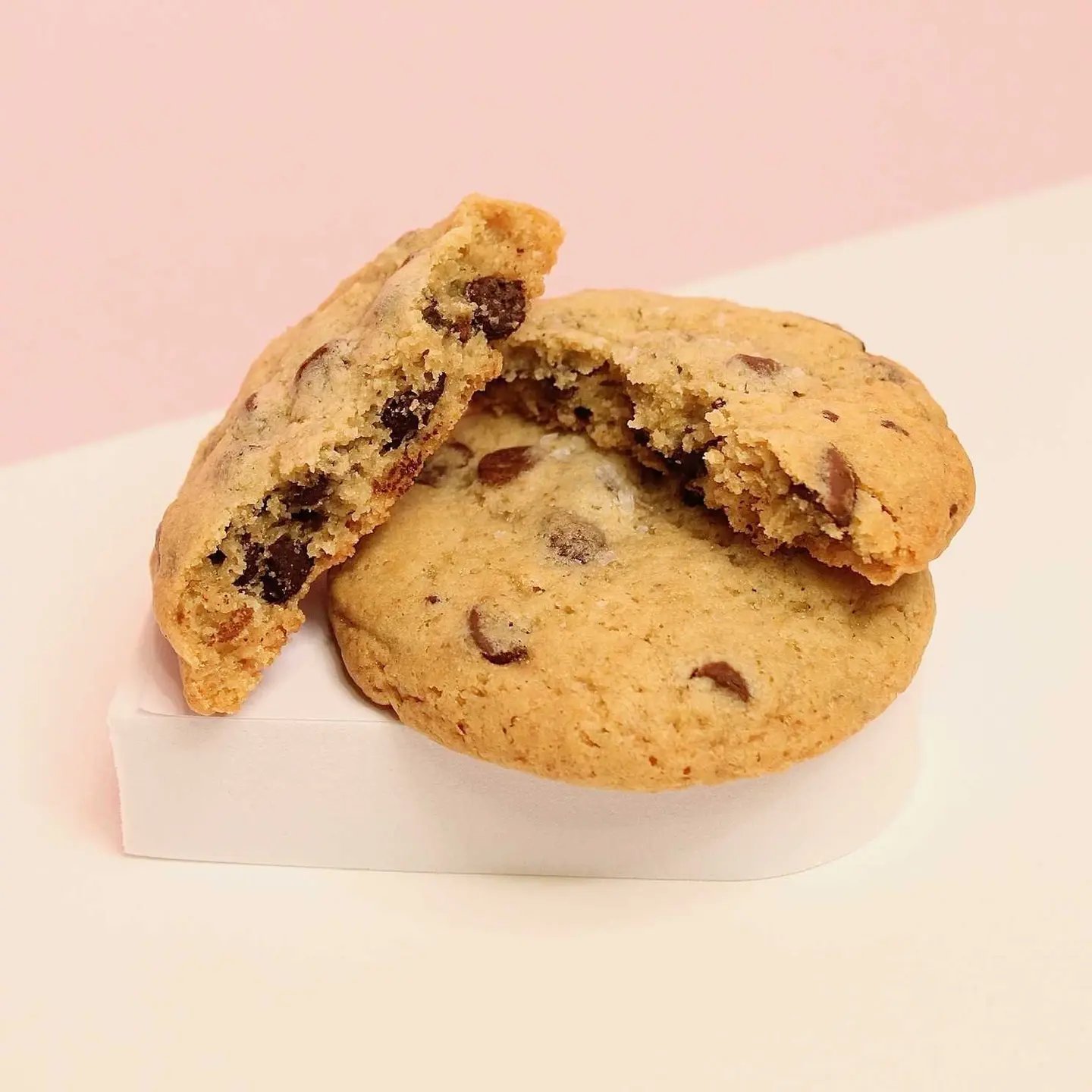 Sourdough Chocolate Chip Cookie