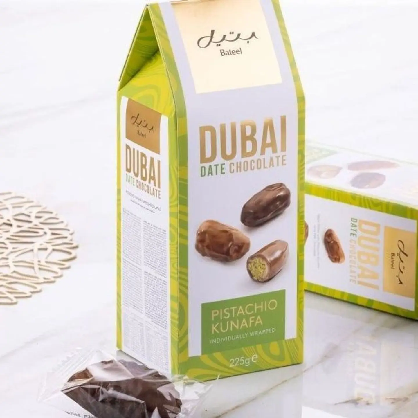 علبة شوكولاتة دبي بالتمر