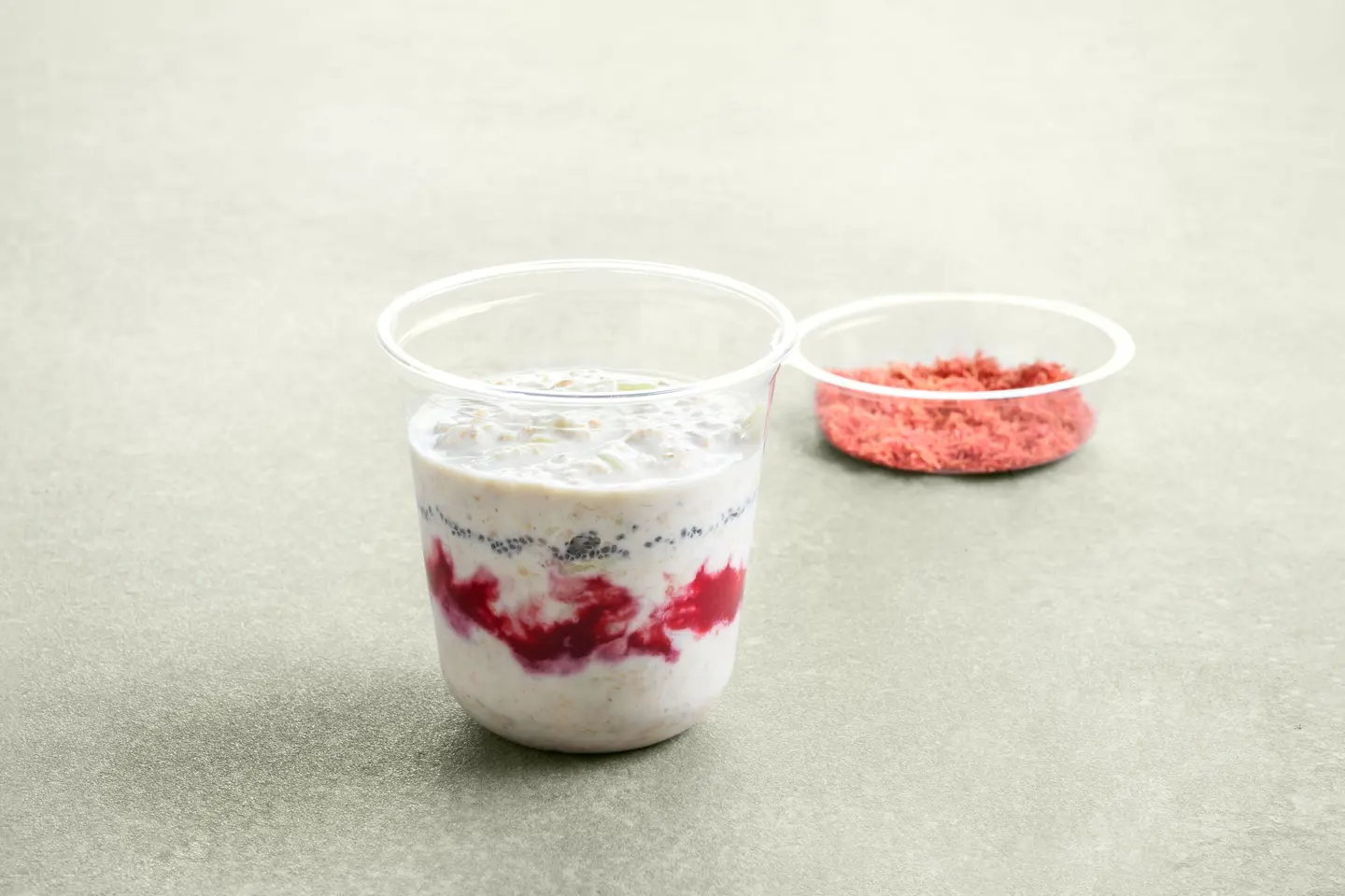 Raspberry & Apple Overnight Oats
