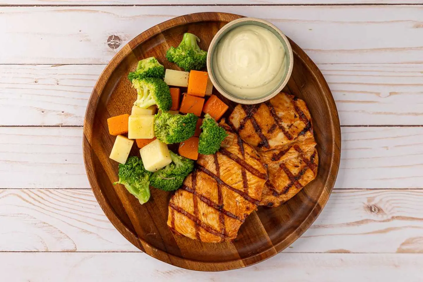 Light Grilled Chicken Platter