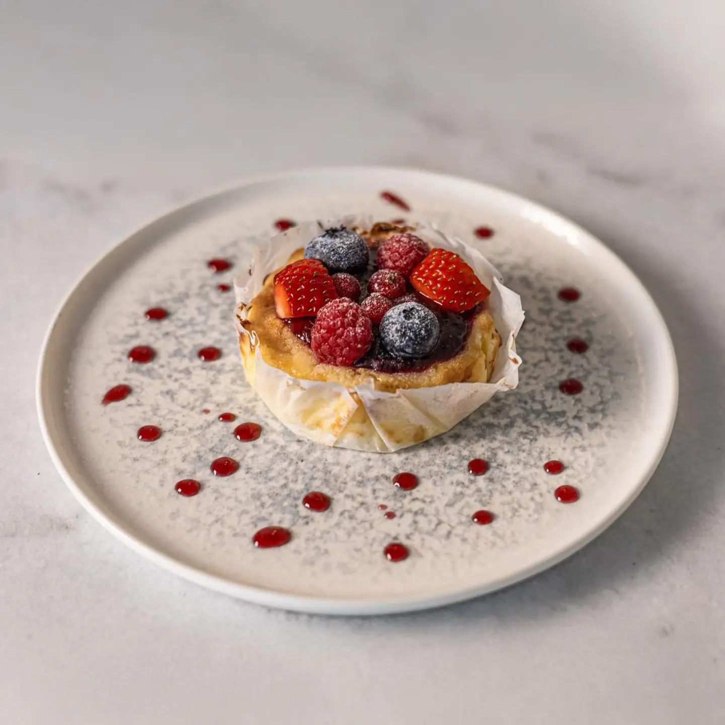 Berry Basque Cheese Cake