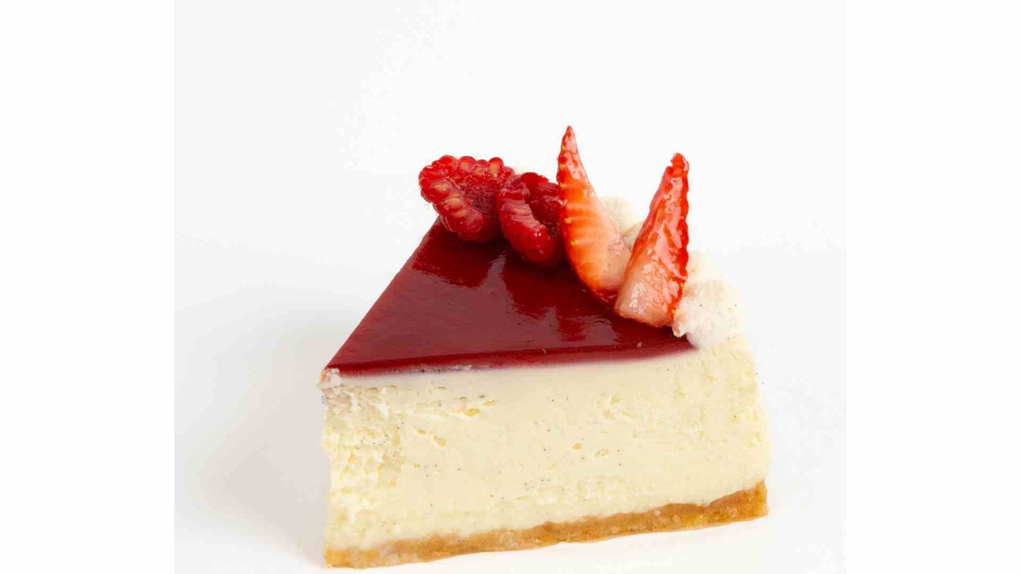 Strawberry Raspberry Cheesecake Slice