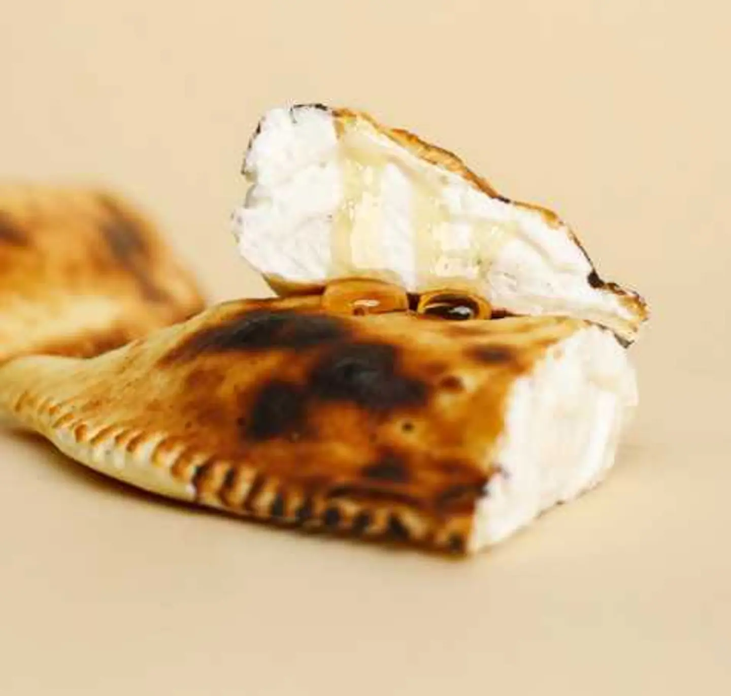 فطيرة لبنه عسل
