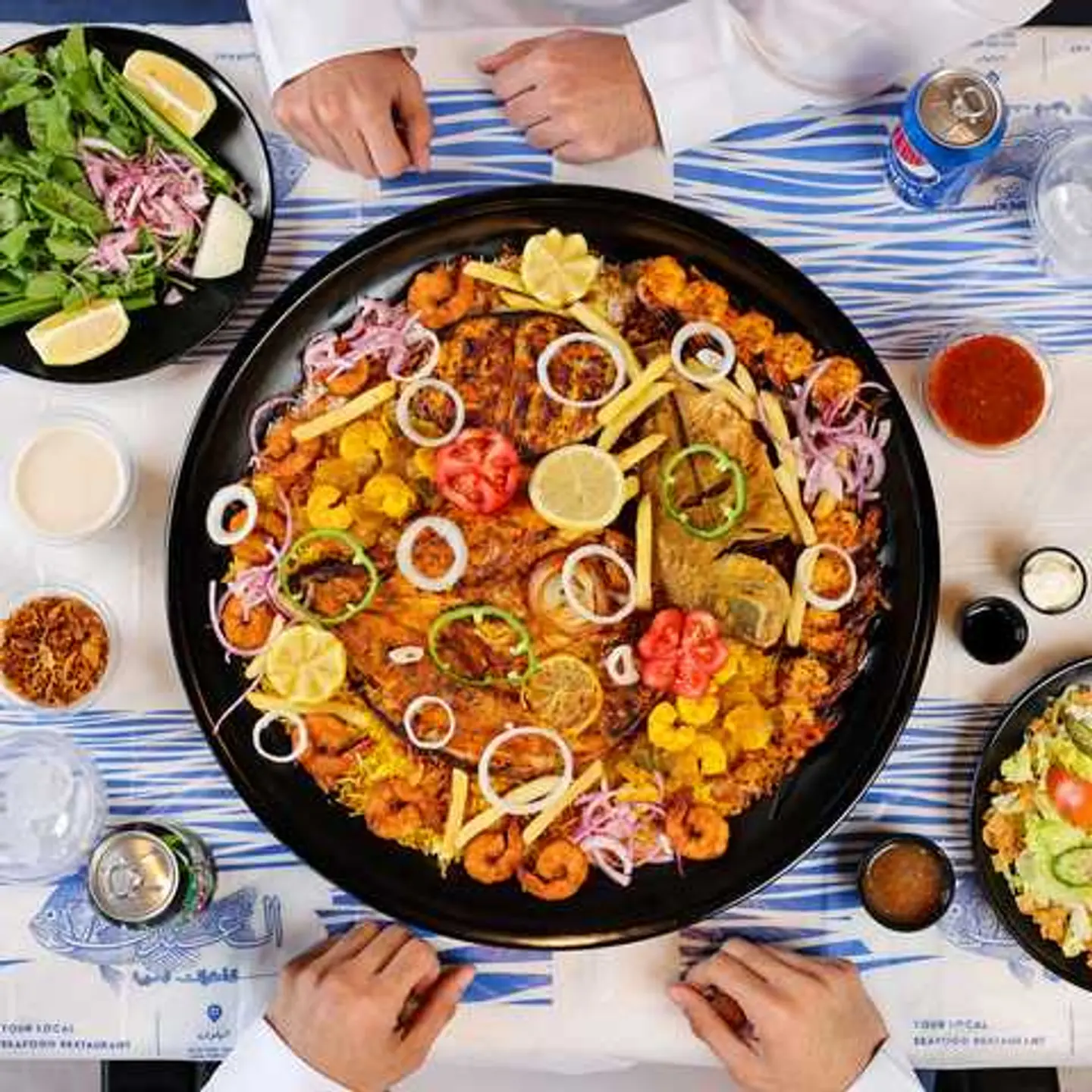 سفرة الاسرة