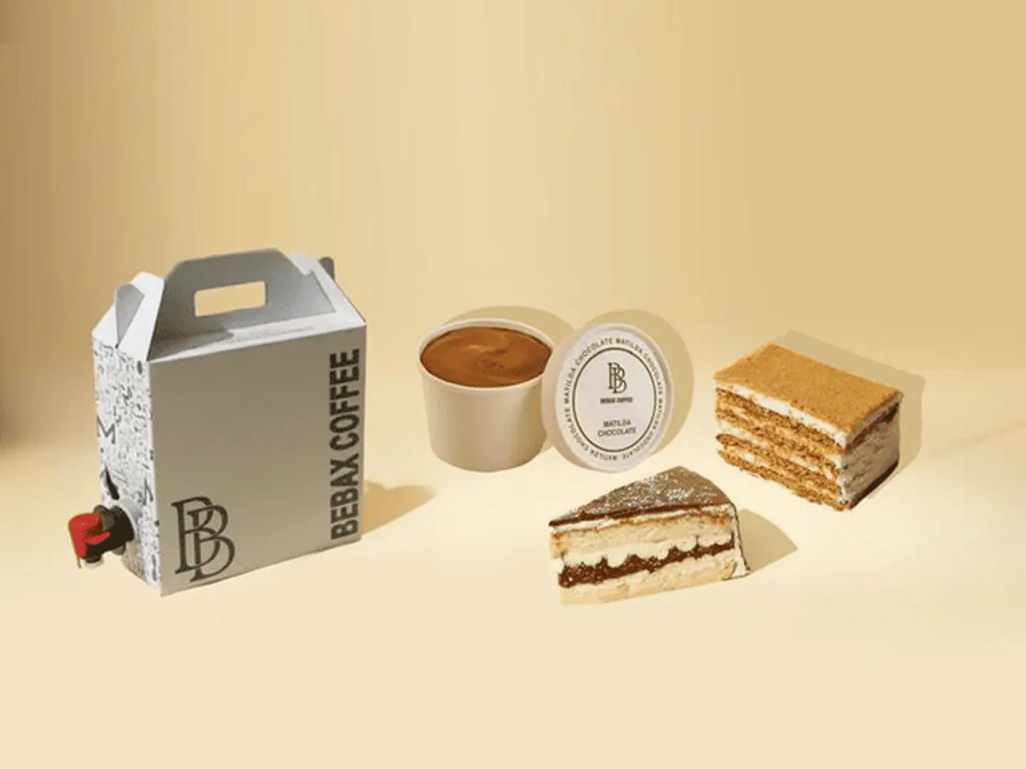 Today's Coffee Box 1 Liter + 3 Desserts