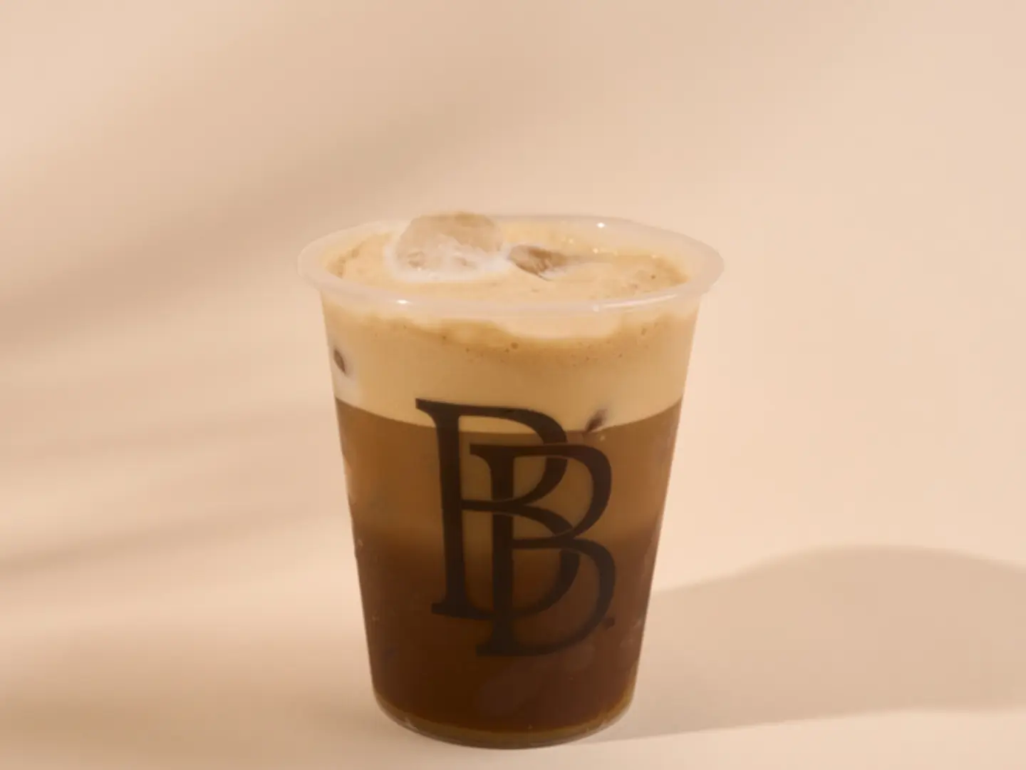 ايس امريكانو وايت موكا كولد فوم