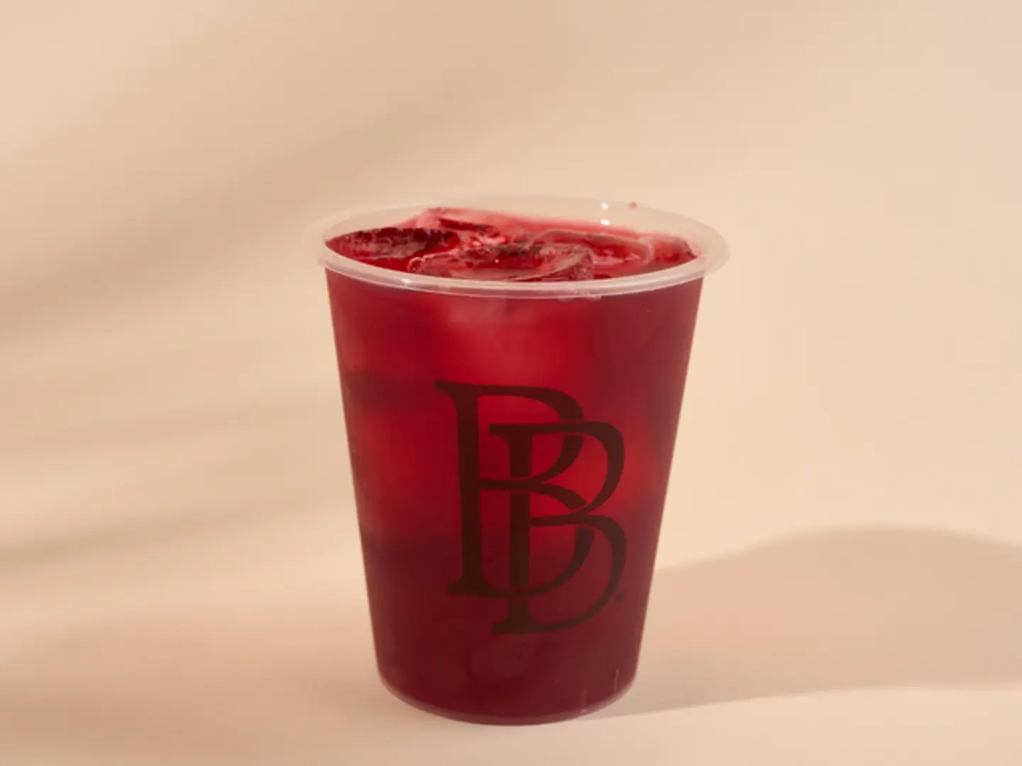 ايس كركديه مع الخوخ