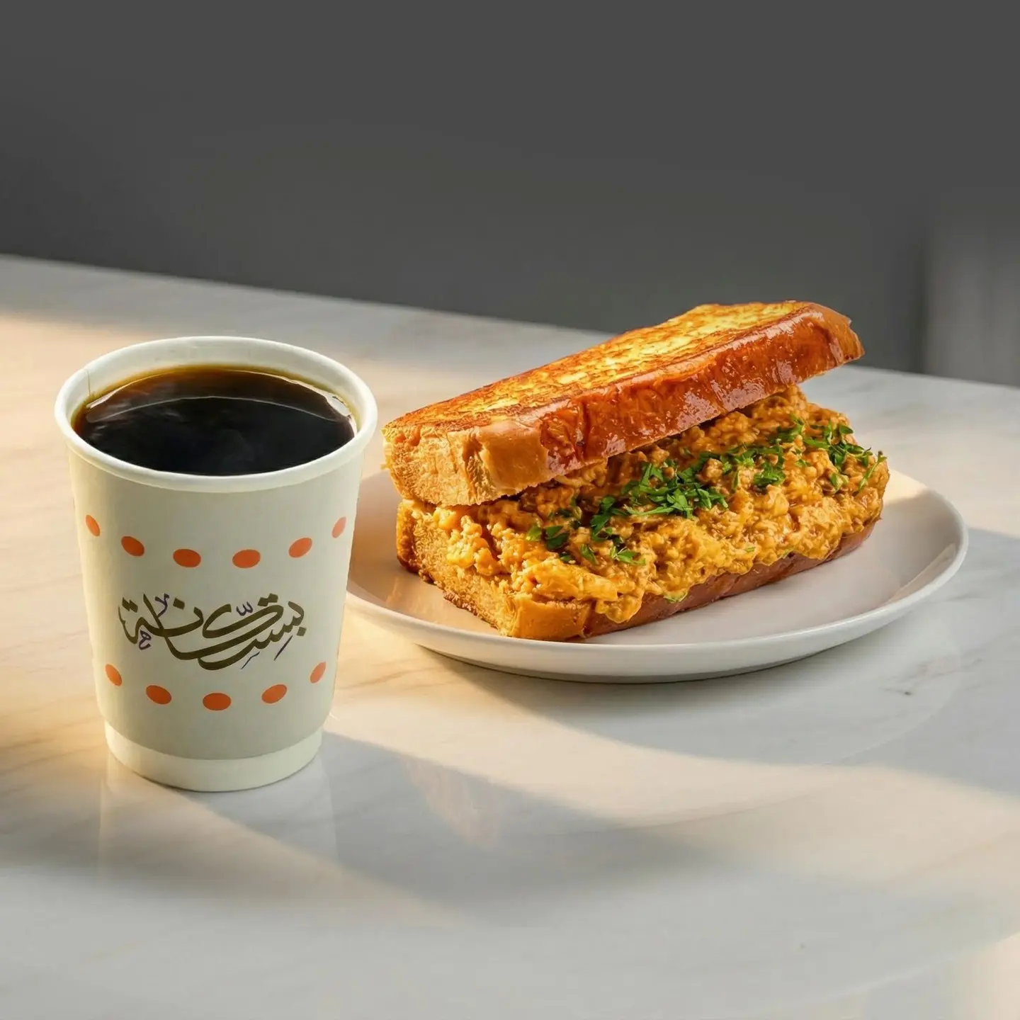 وجبة بريوش شكشوكة مع شاي