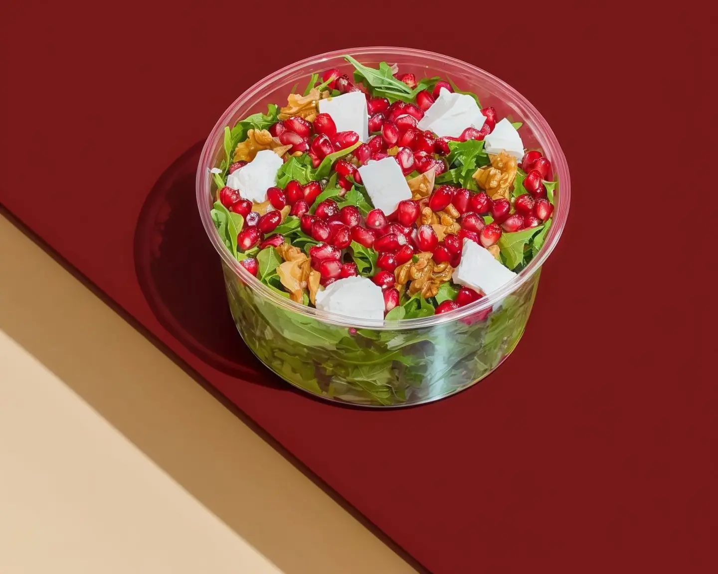 سلطة جرجير بالرمان