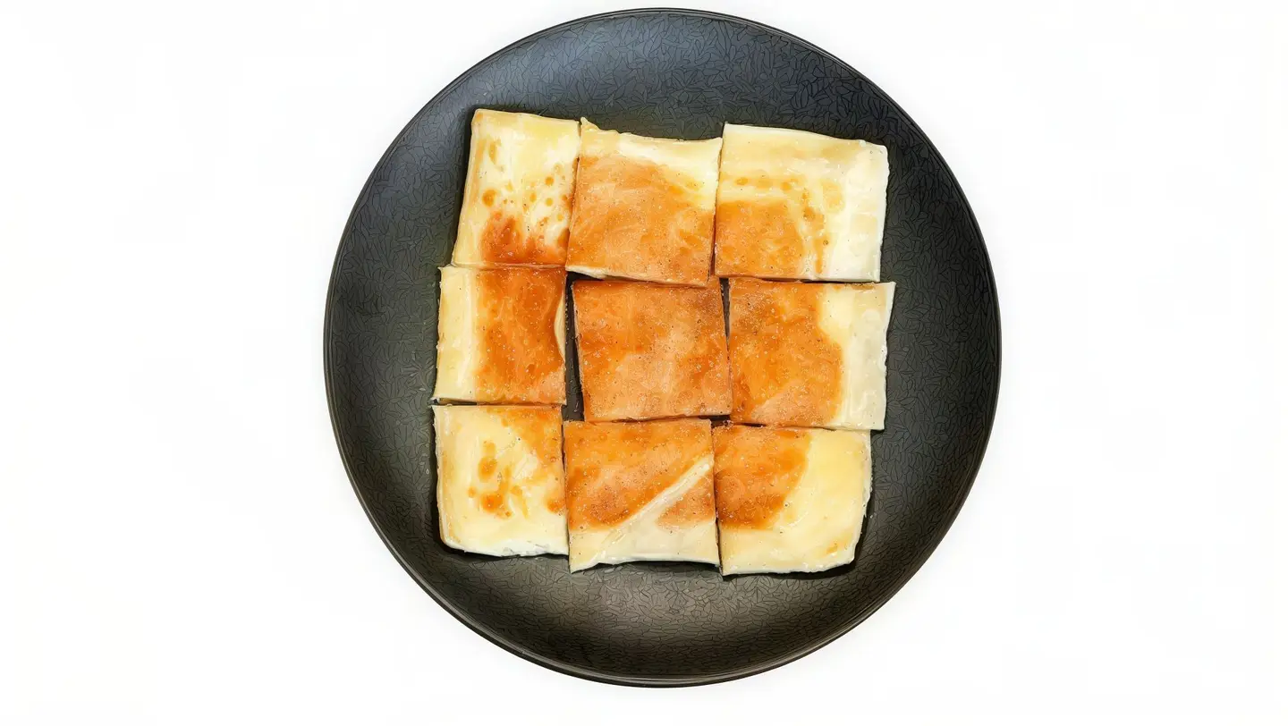 Salty Cheese With Olives Mutabbaq