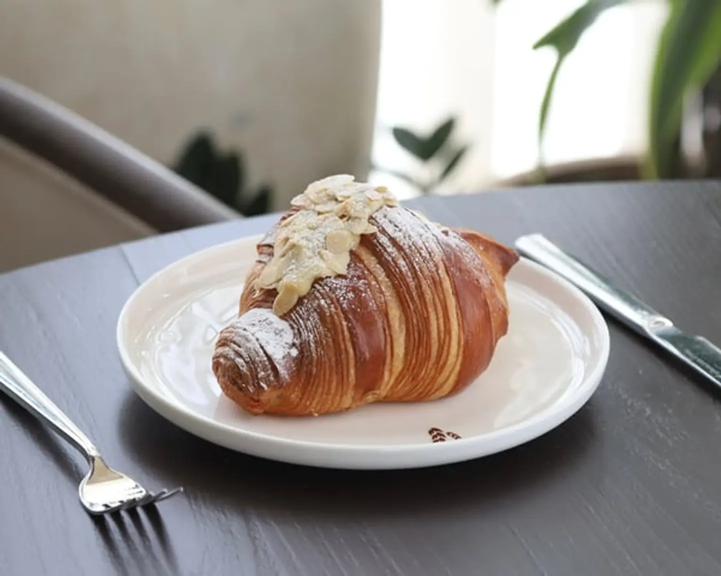 كرواسون لوز