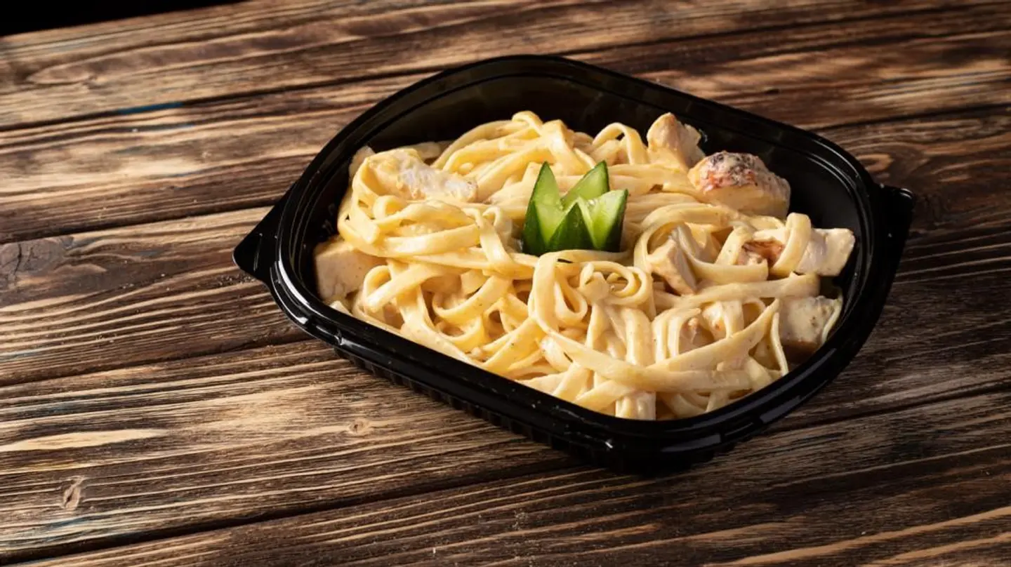 Fettuccine Pasta With Chicken