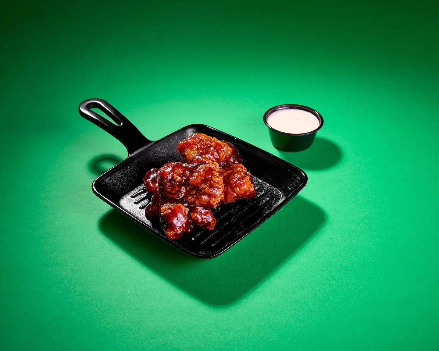 أجنحة باربكيو بدون عظم