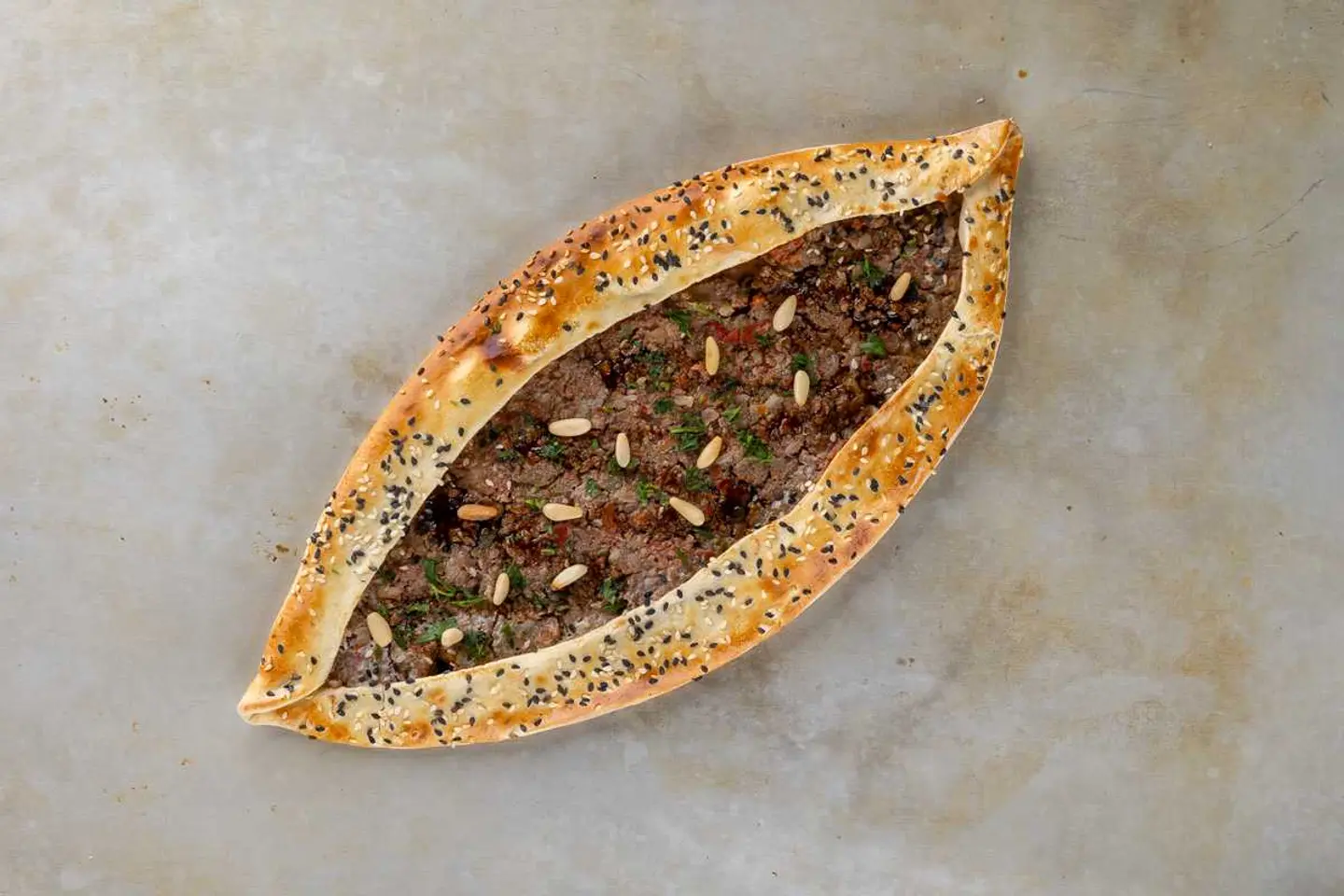 Lahmeh Bi Ajine Fatayer [ 1+1 ]