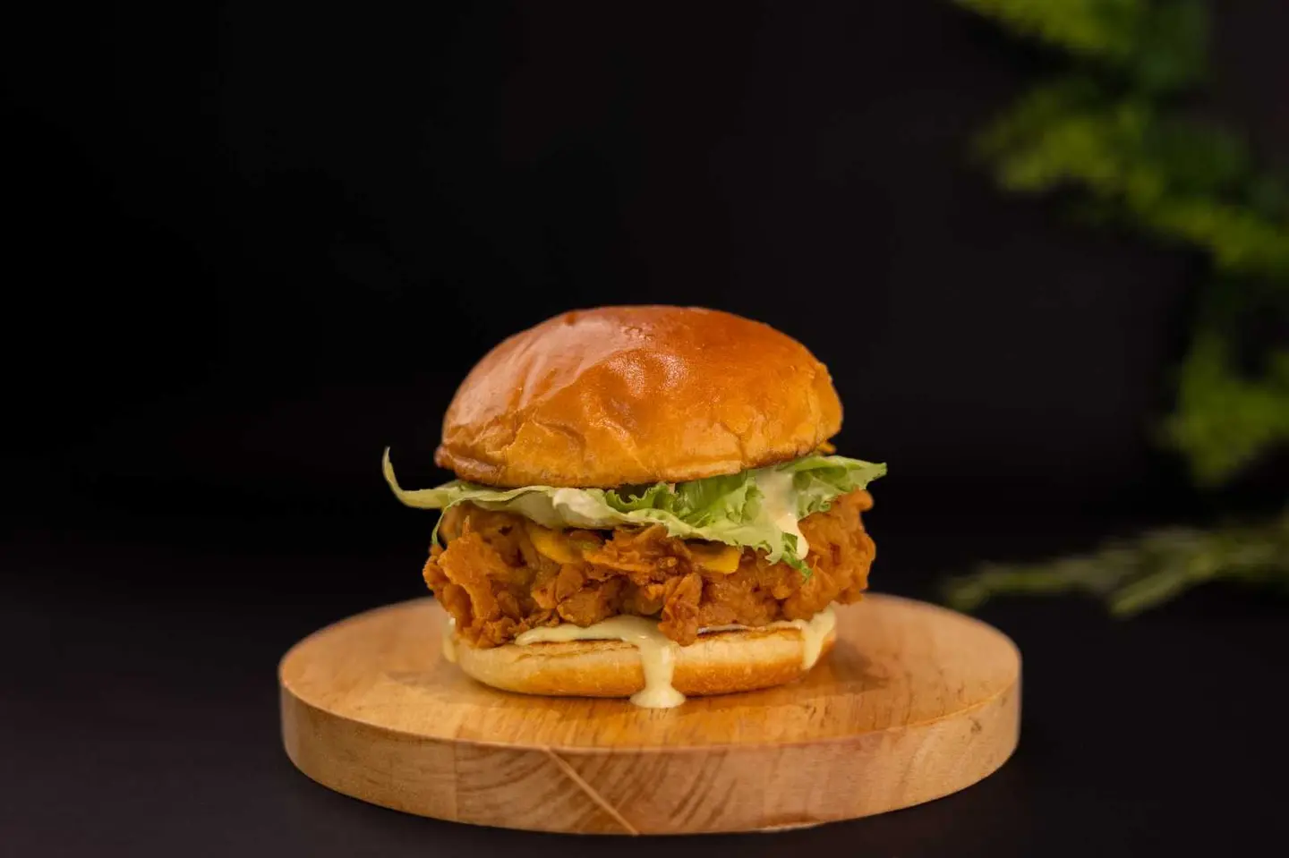 Honey Mustard Chicken Burger [ 1+1 ]