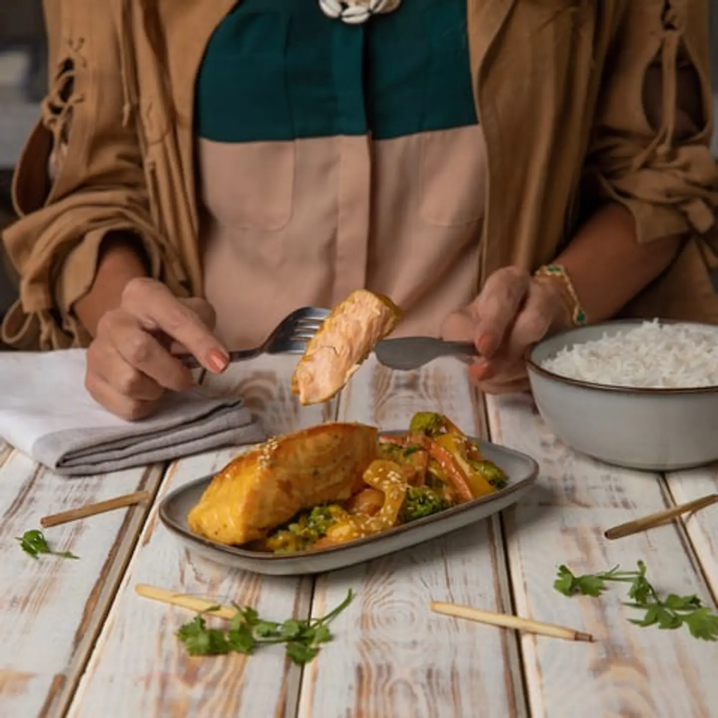 سالمون بالكاري و كريمة جوزالهند