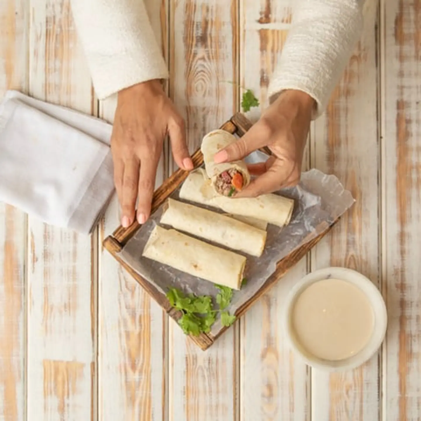 شاورما لحم ساندوتش