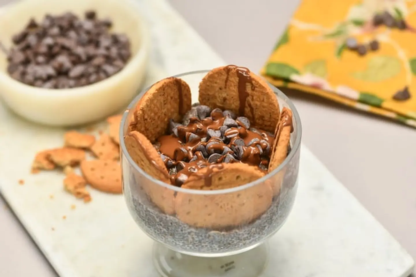 بودنغ بذور الشيا بالشوكولاتة