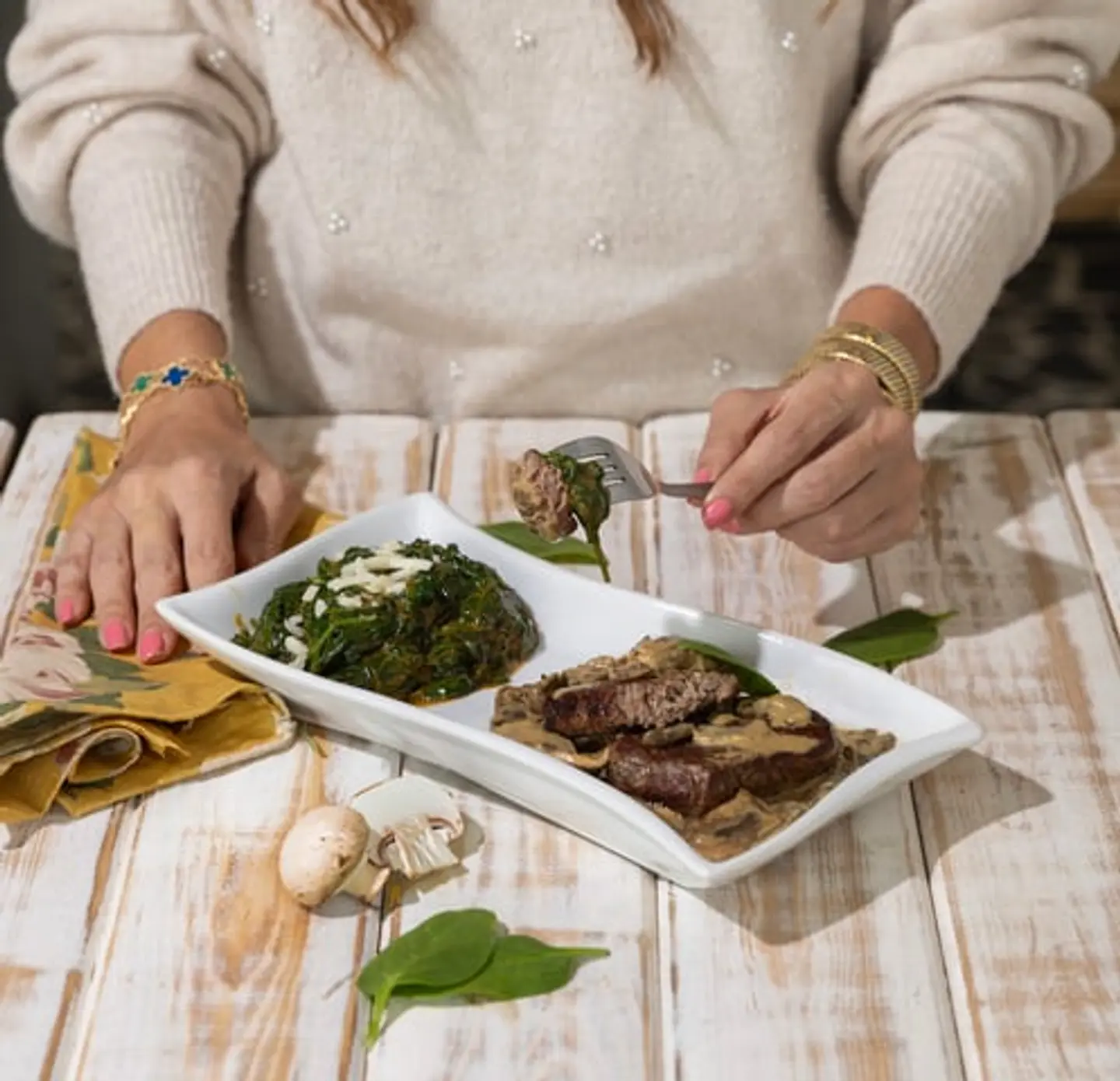 ستيك المشروم و السبانخ الكريمي