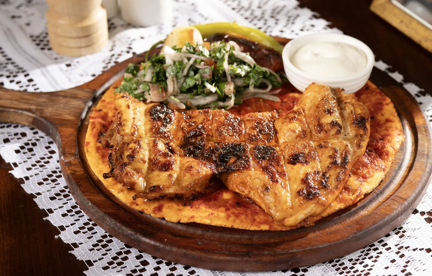 نصف دجاجه مشويه