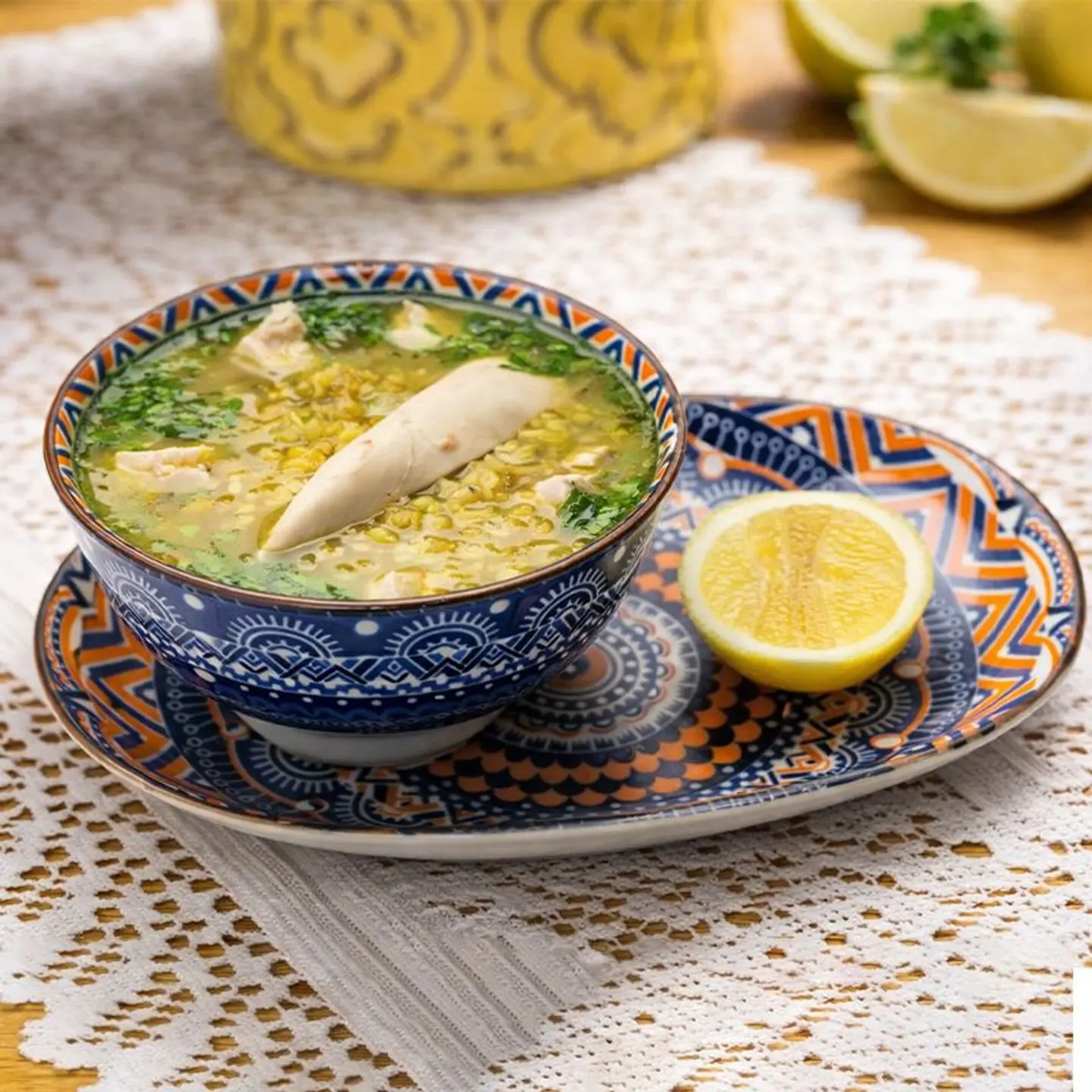 شوربة فريكة مع الدجاج