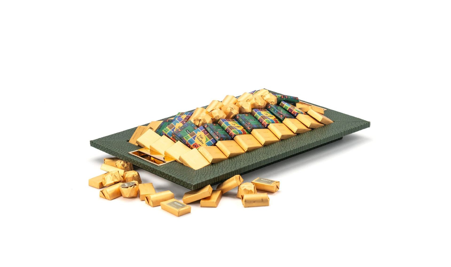 Small National Day Chocolate Tray   1000 G