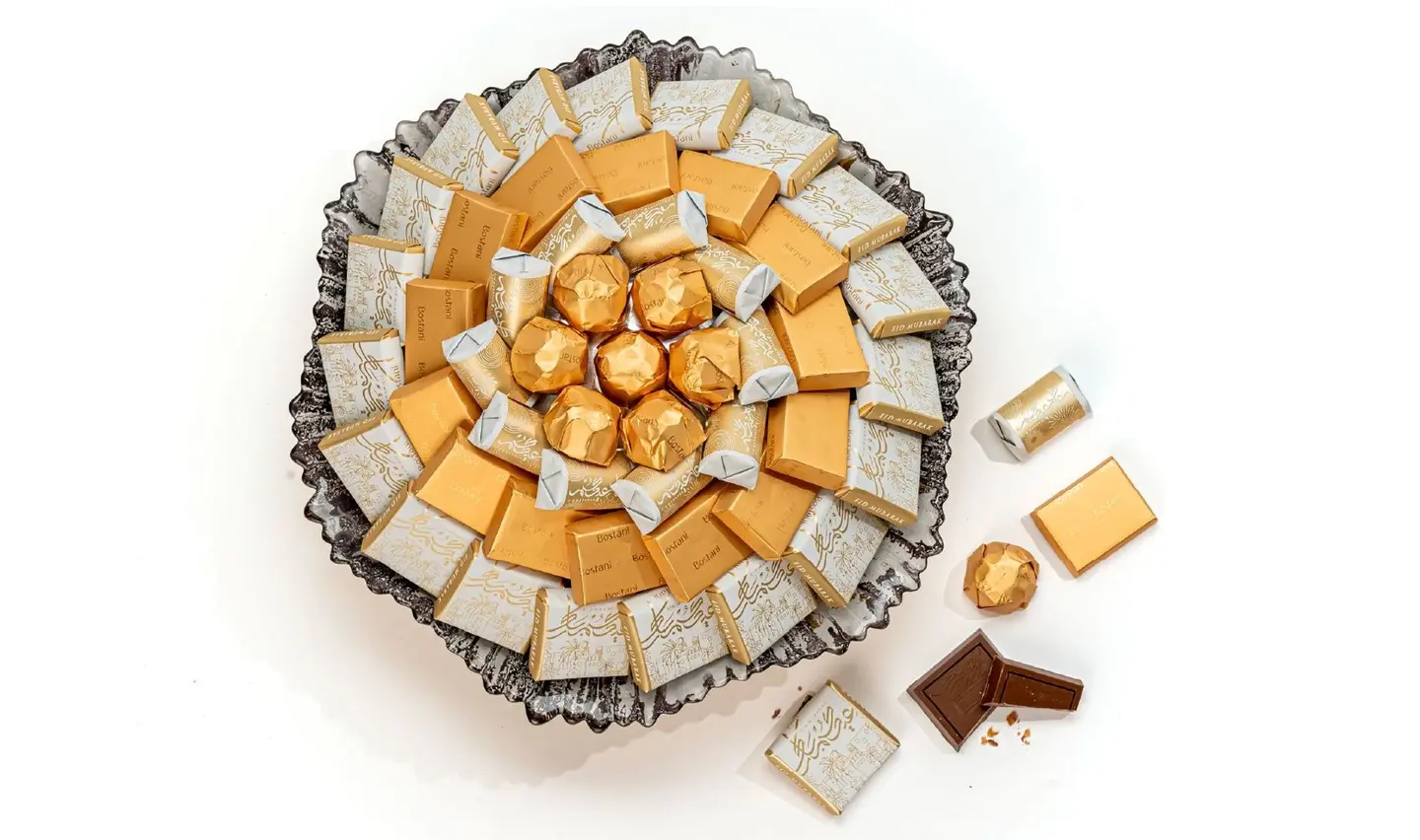 صينية العيد زجاج بحواف مموجة سوداء صغير