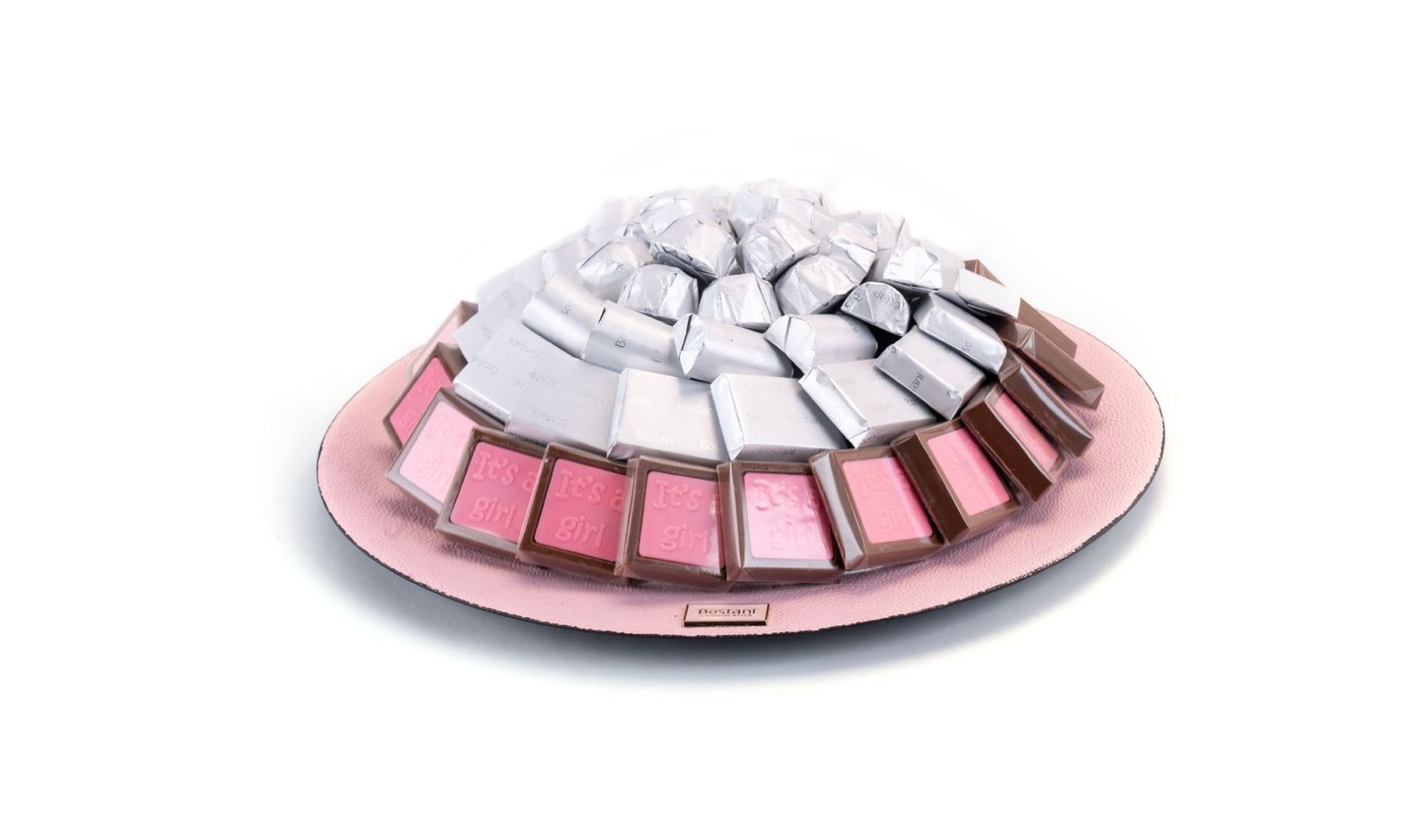 New Baby Girl Chocolate Tray – 860g