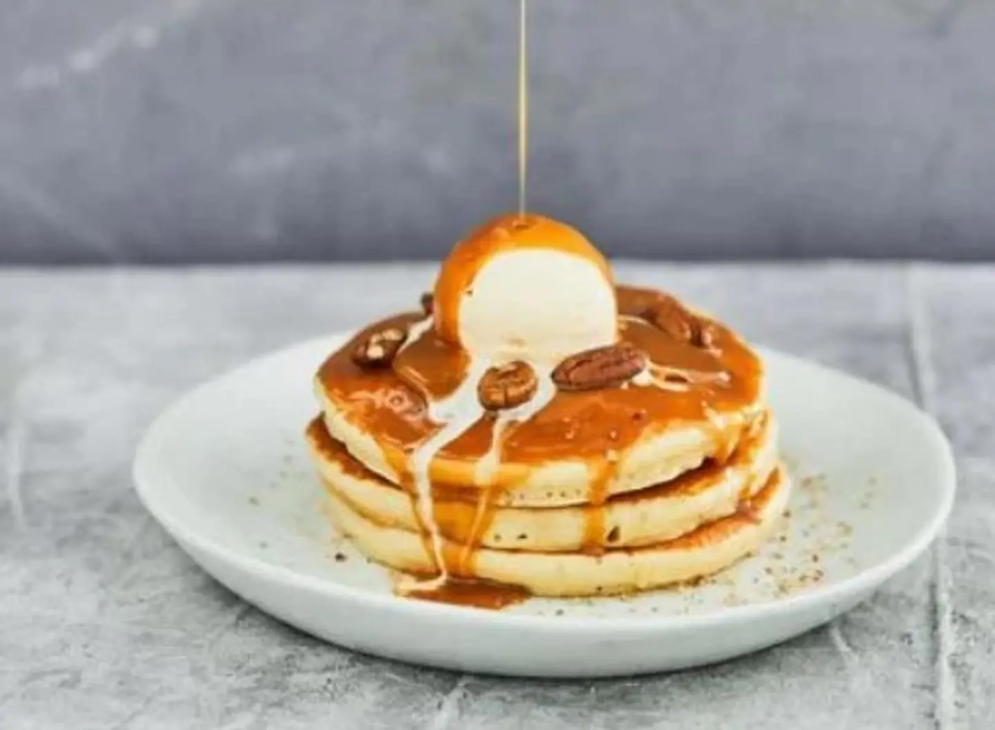 Toffee & Pecan Pancakes