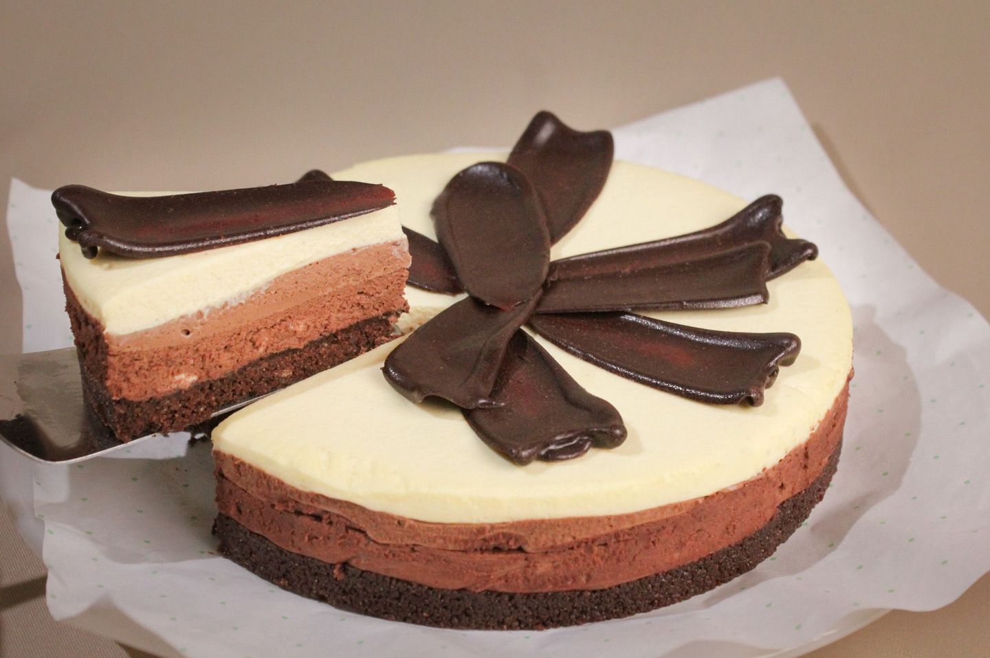 Triple Choco Cheesecake Whole